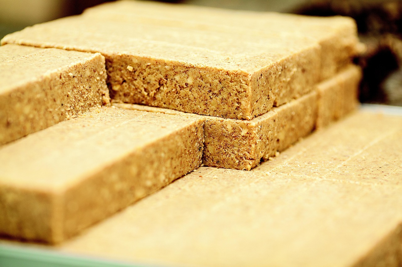 paste cu somon si sos alb